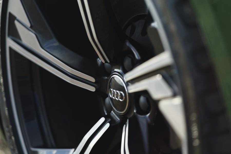 Колеса Audi RS4 Avant (B9) 2020 года  (UK) (фото 59 из 99)